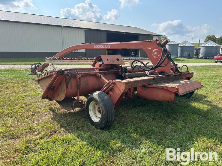 hesston-1014-image-7