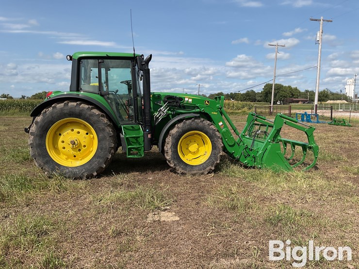 2015-john-deere-6125m-image-4