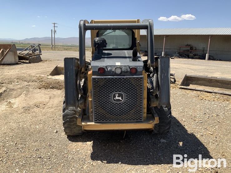 2011-deere-332d-image-6