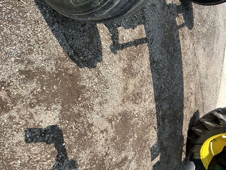 john-deere-2510-image-6
