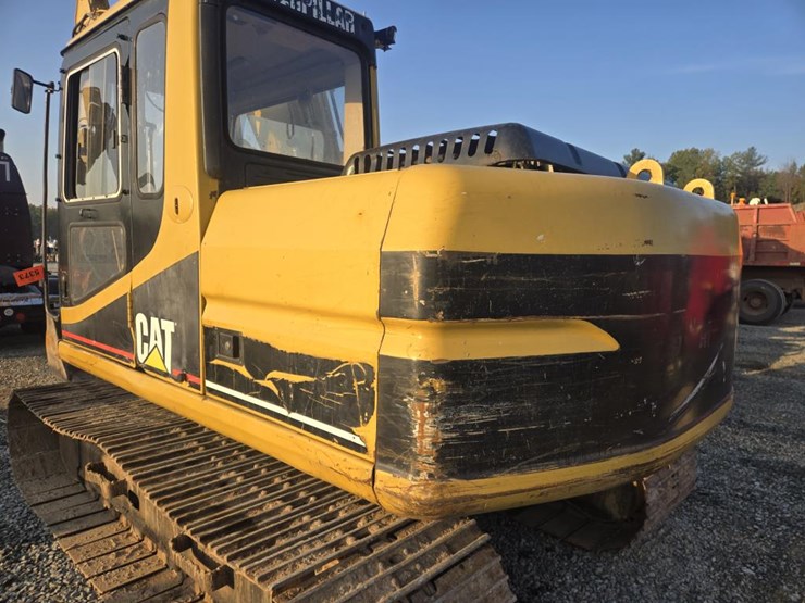 caterpillar-312-image-38