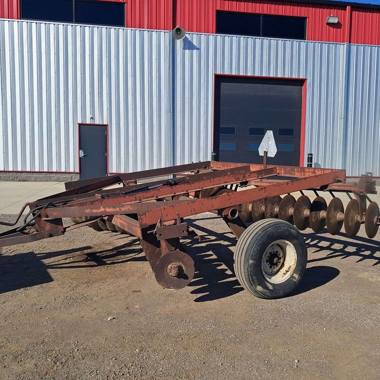 INTERNATIONAL 470