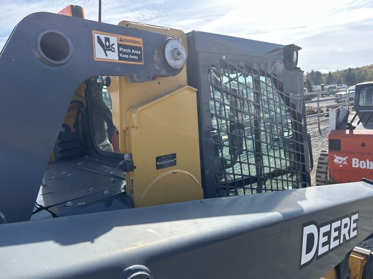 deere-333g-image-36