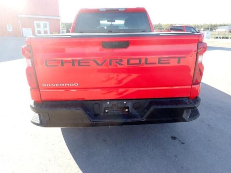 2022-chevrolet-silverado-1500-image-71