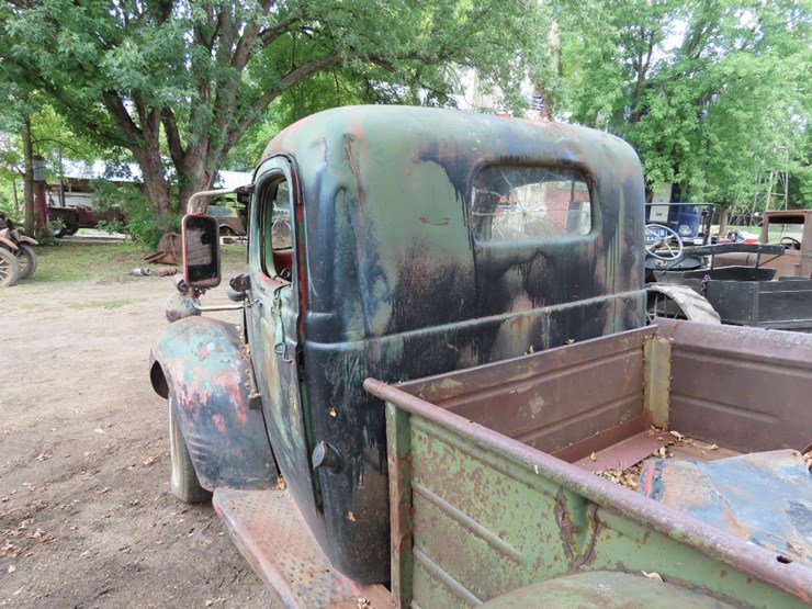 1946-dodge-pickup-image-9