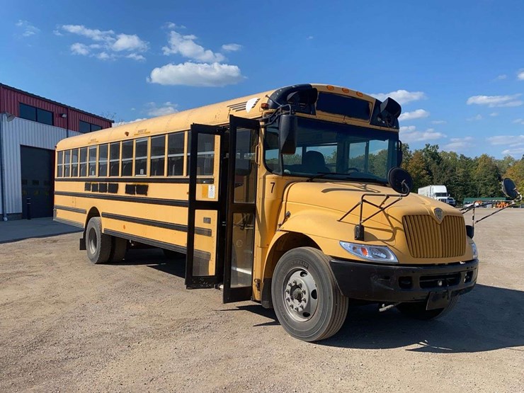 2007-ic-bus-pb105-school-bus-image-4