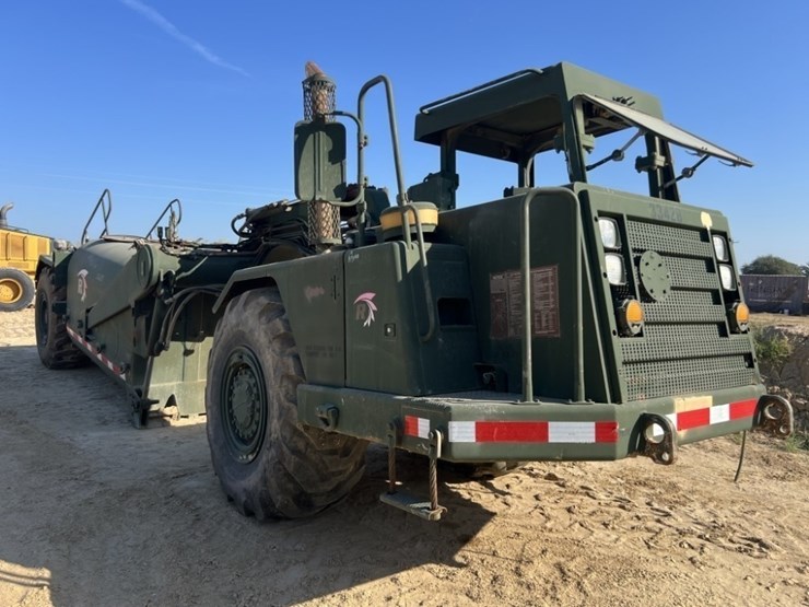 2008-caterpillar-613c-image-7