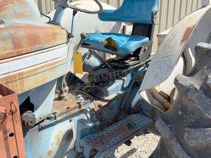 ford-5000-image-38