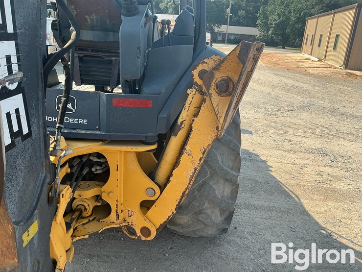 2007-deere-310sj-image-12