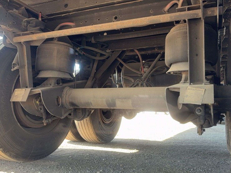 2020-utility-3000r-reefer-image-11