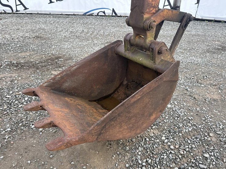 john-deere-350-image-40