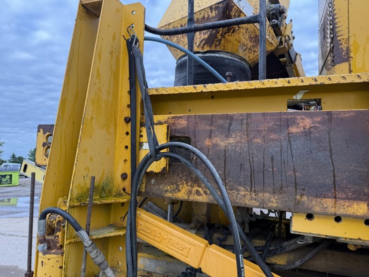 #1415-•-gomaco-gt3600-curb-machine-image-43