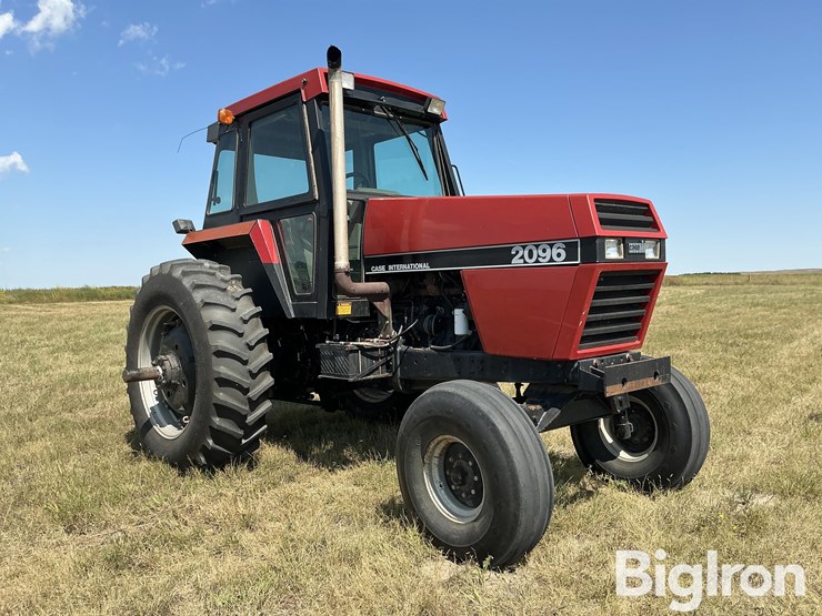 1989-case-ih-2096-image-3