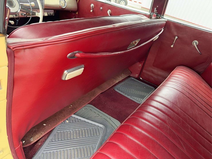 1940-buick-super-8-phaeton-image-37