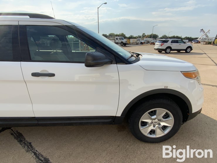 2014-ford-explorer-image-20
