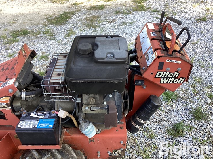 2012-ditch-witch-rt16-image-9
