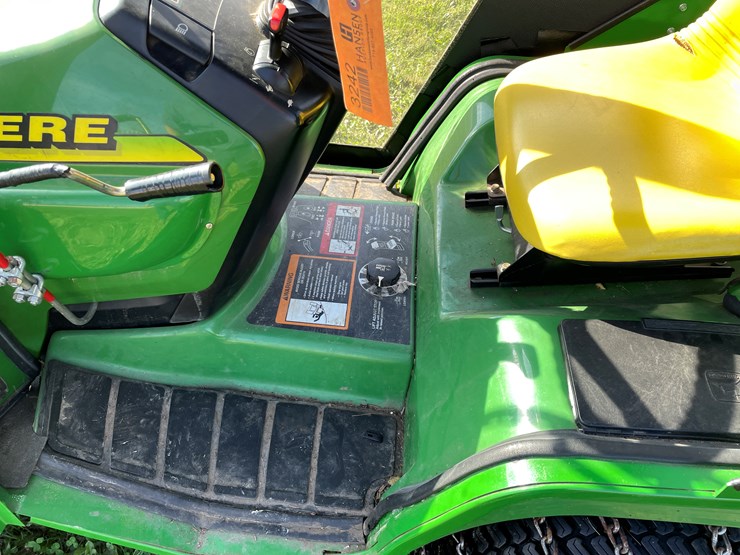 john-deere-345-image-26