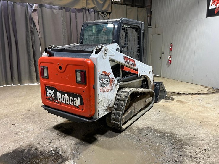 2023-bobcat-t450-image-6