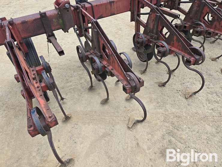 case-ih-183-image-10