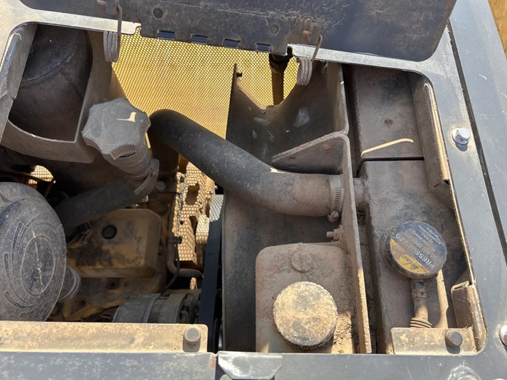 2003-deere-450h-image-27