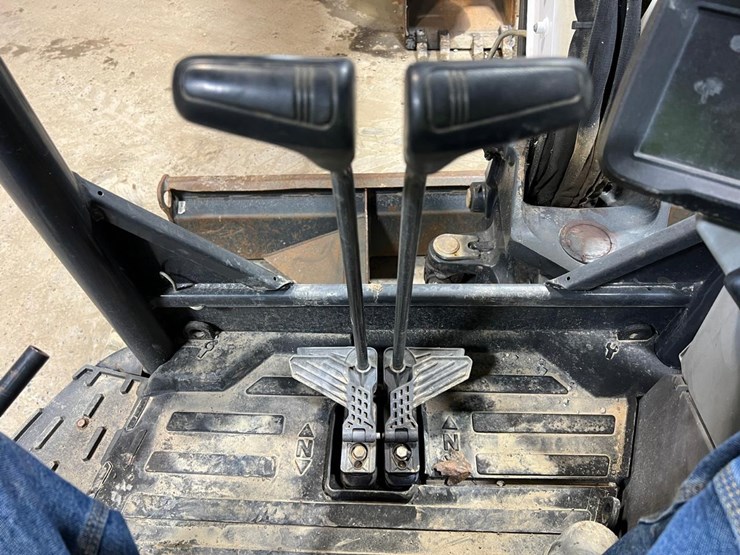 2021-bobcat-e50-image-34