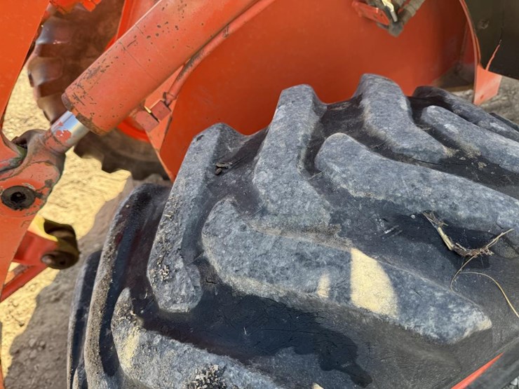 kubota-r520-image-43