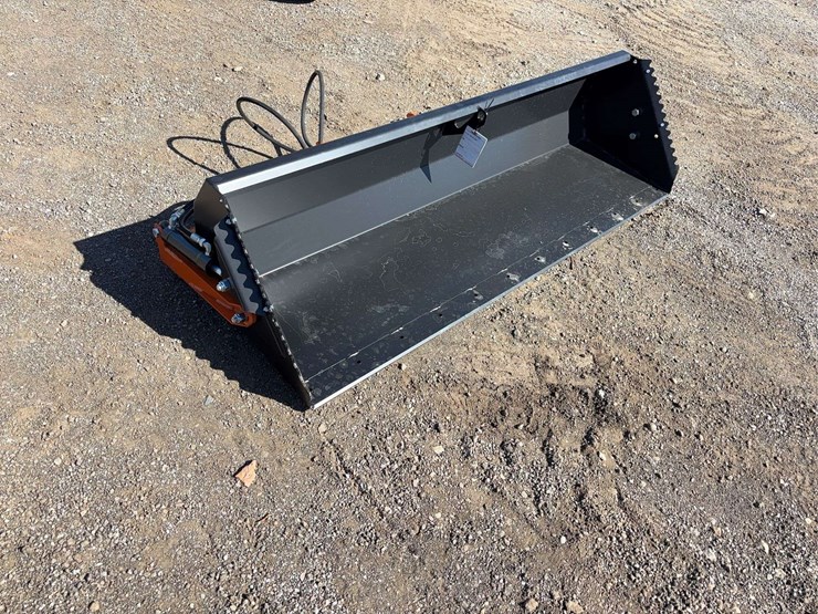 ventrac-steiner-68"-slip-bucket-image-2