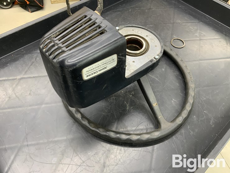 2016-john-deere-200-image-4