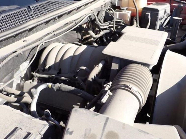 2022-chevrolet-2500-image-59
