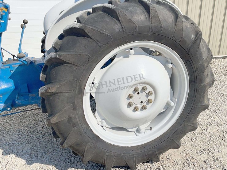 ford-3400-image-37