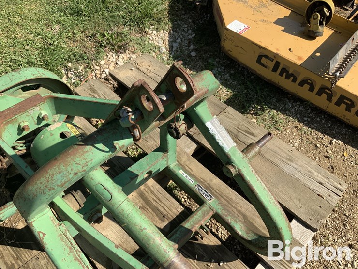 john-deere-350-image-11