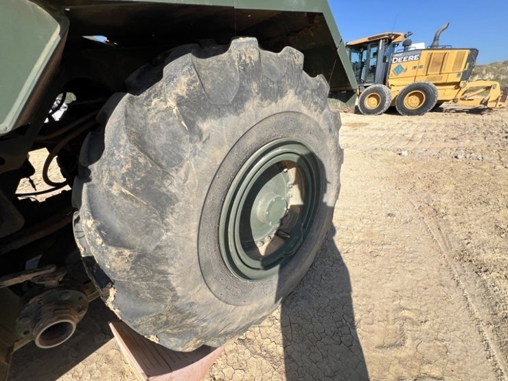 2008-caterpillar-613c-image-20