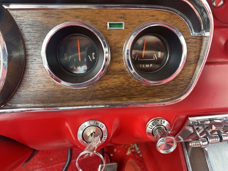 1965-ford-mustang-269-image-30