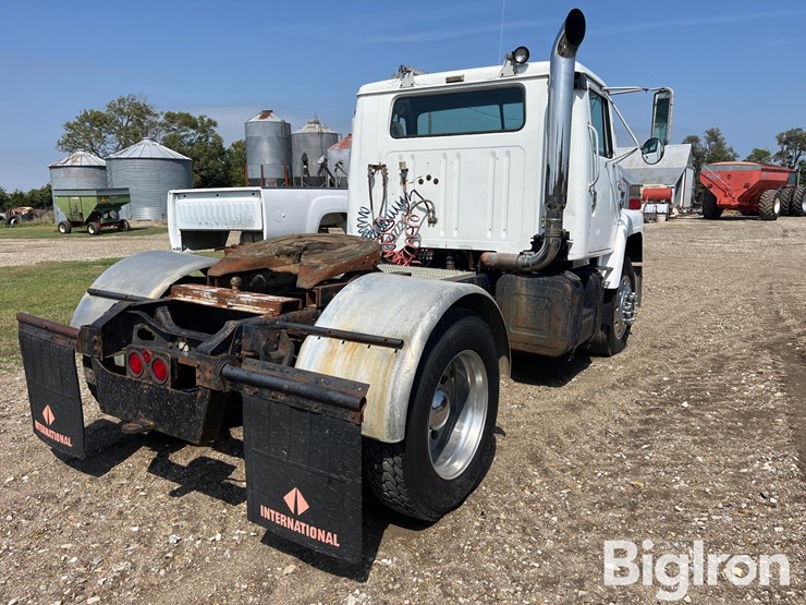 1984-cummins-855-image-5