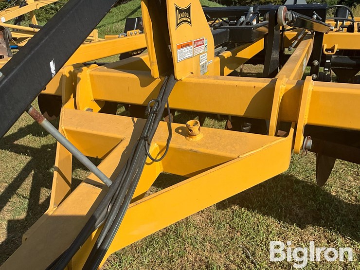 2009-landoll-2325-image-15