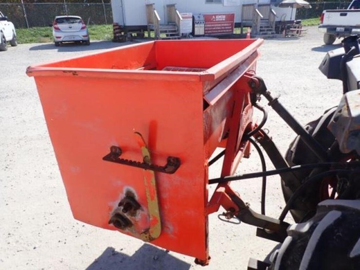 kubota-m7040d-image-38