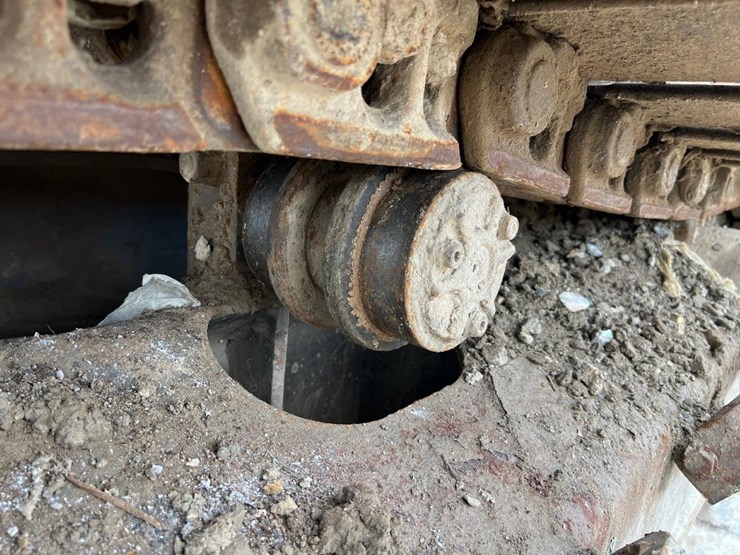 2016-volvo-ec160-image-16