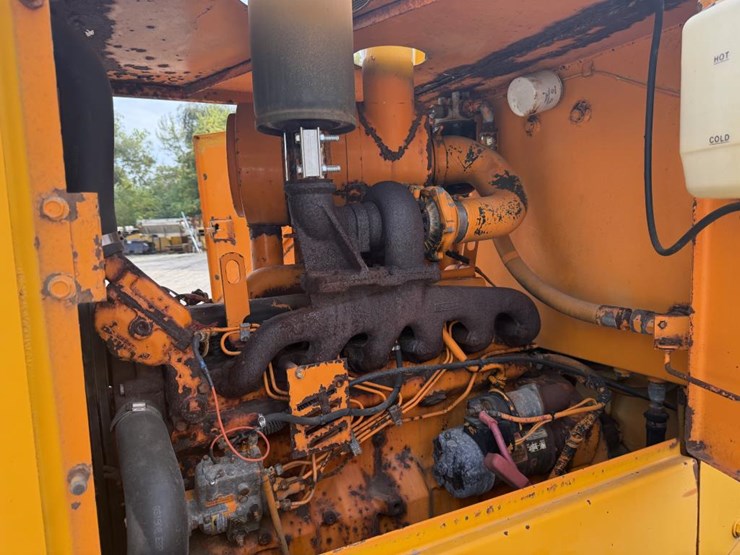 deere-544e-image-44