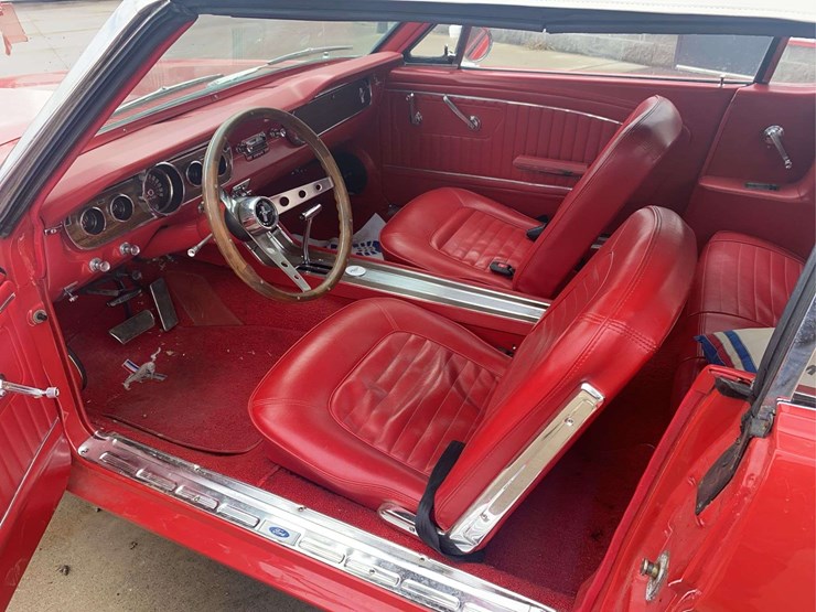 1965-ford-mustang-269-image-22