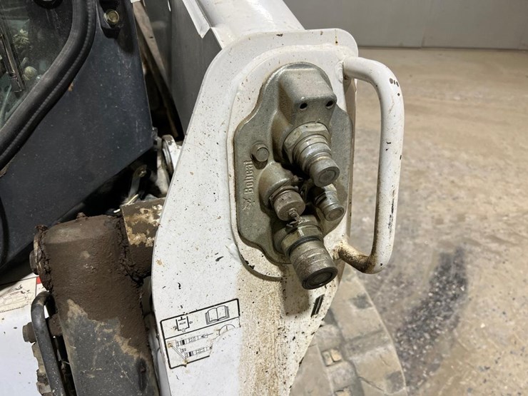 bobcat-t650-image-11