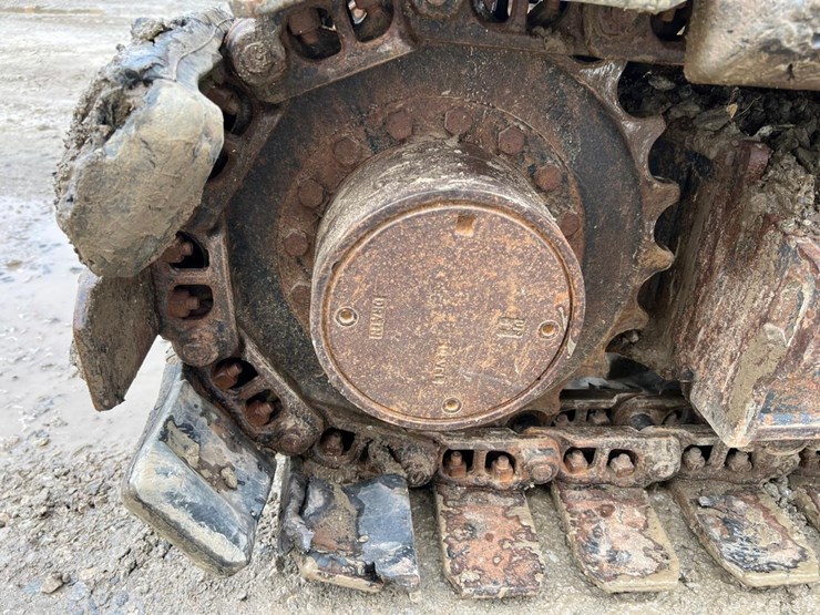 deere-85g-image-24