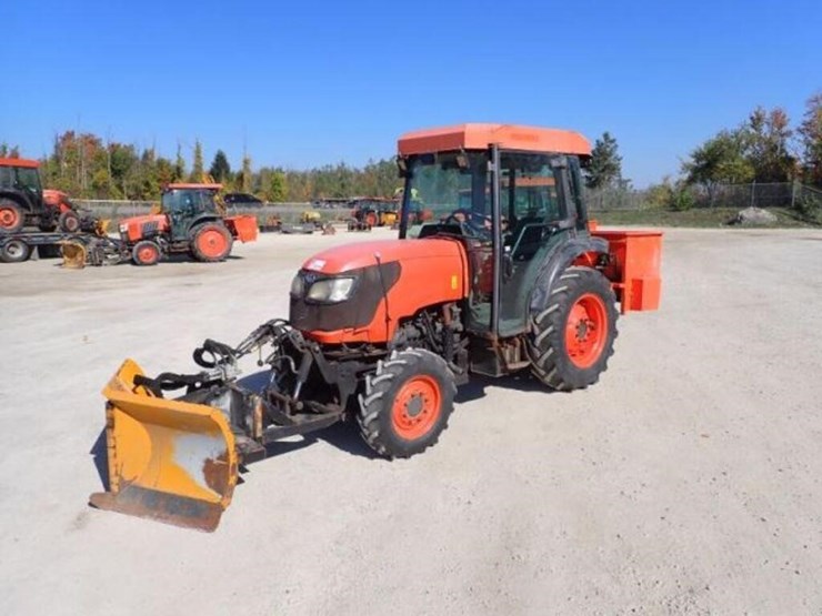 kubota-m7040d-image-1