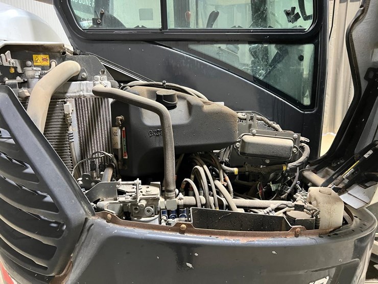 2022-bobcat-e42-image-18