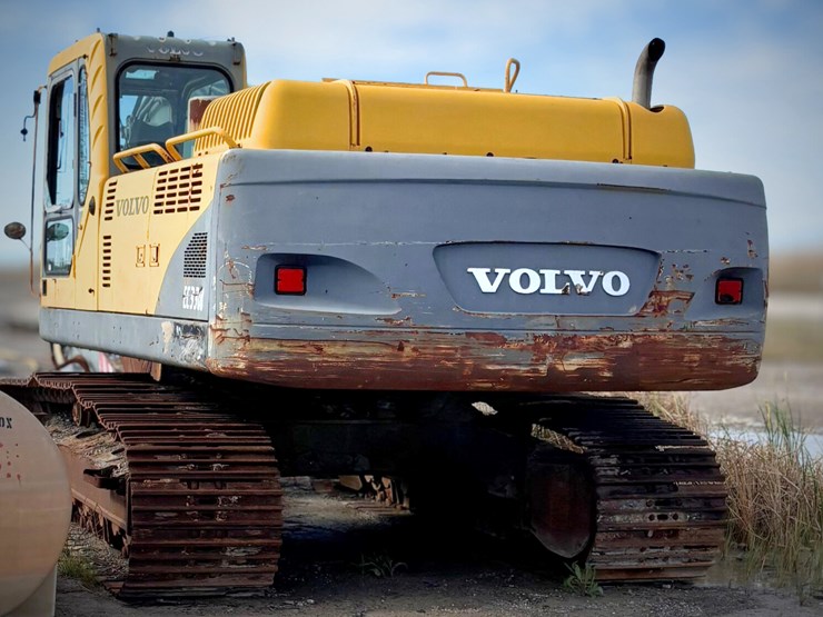 2005-volvo-ec330b-image-6