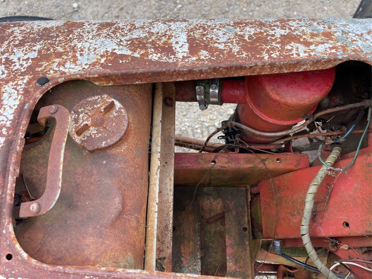 ford-8n-image-17