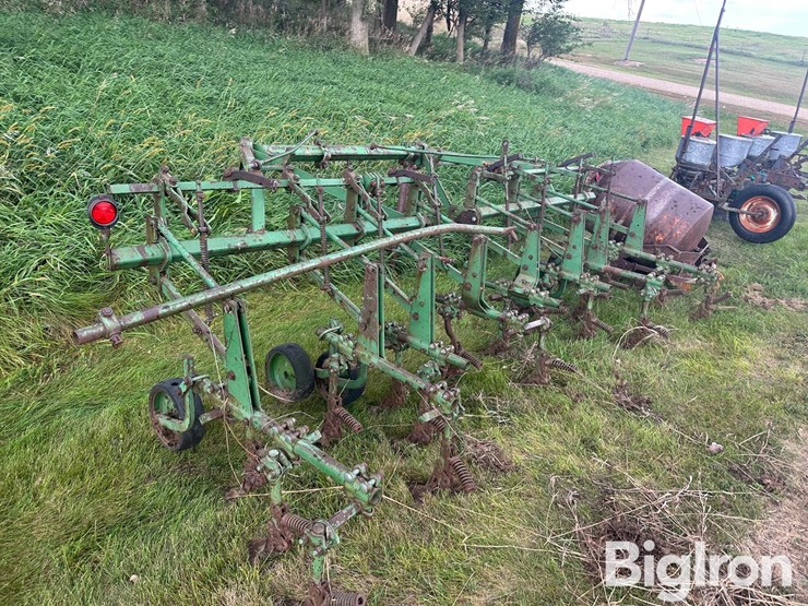 john-deere-36-image-5