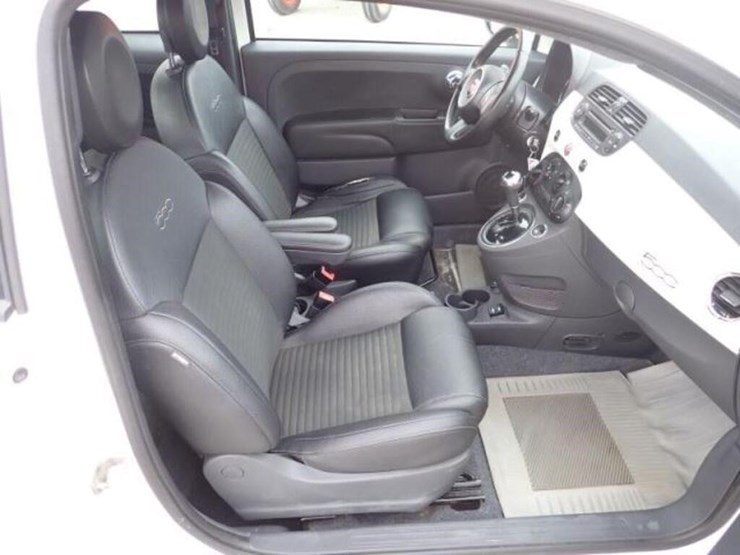 2015-fiat-500-automobile-3c3cffbr7ft662975-image-24