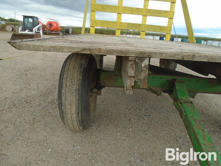 john-deere-1065-image-15