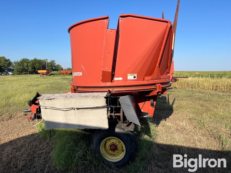 hesston-bp25-image-8