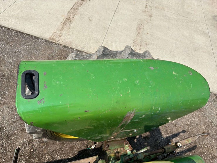 john-deere-2510-image-24